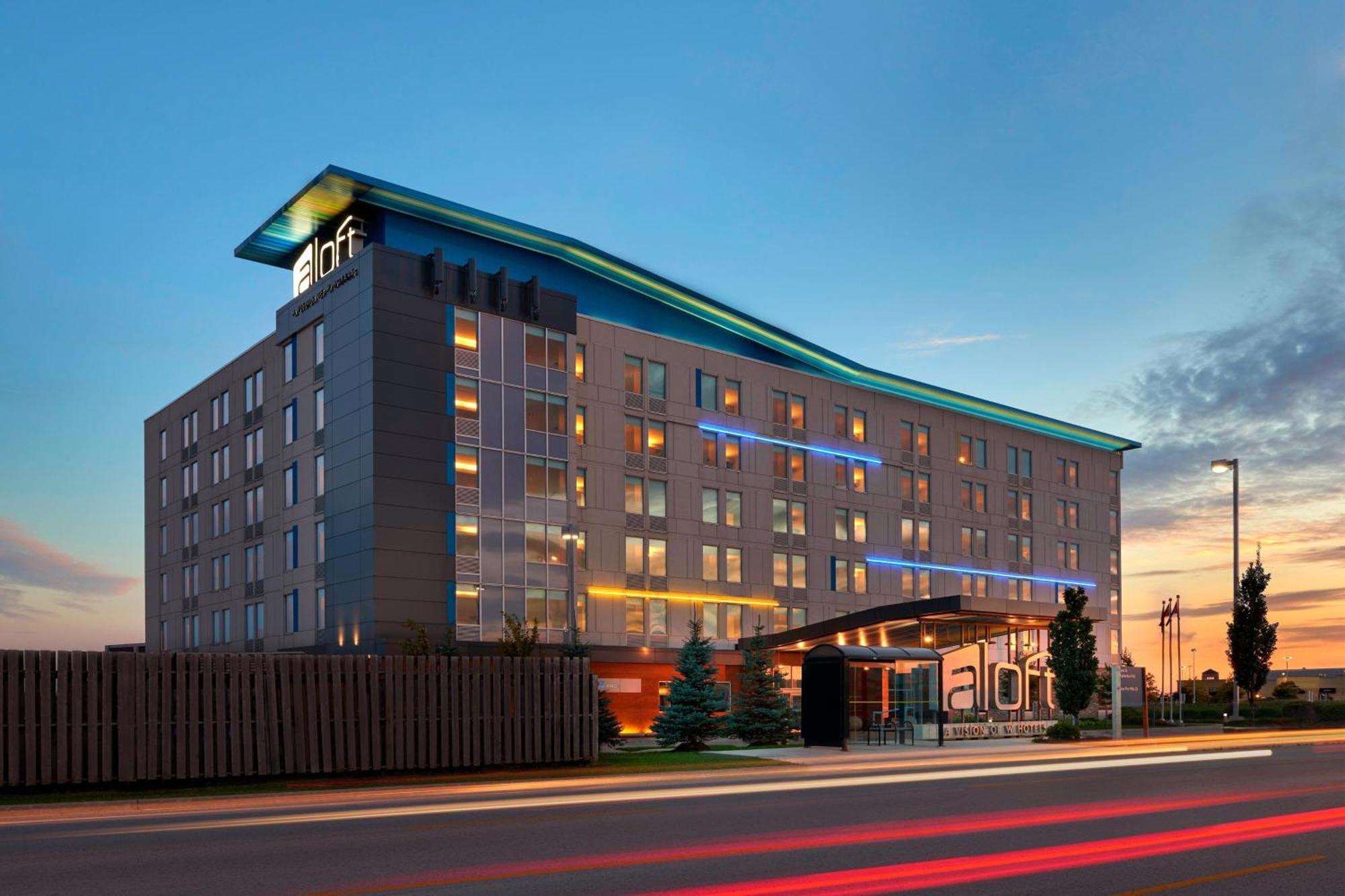 Aloft Vaughan Mills Bagian luar foto