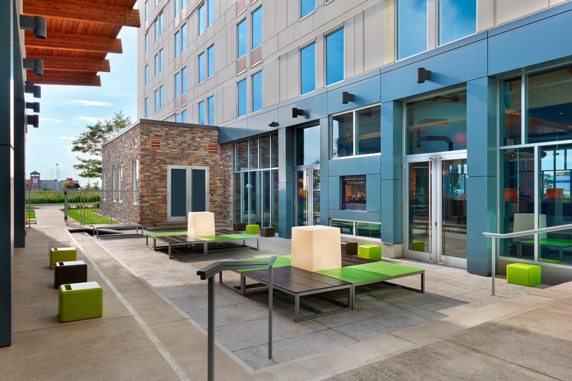 Aloft Vaughan Mills Bagian luar foto