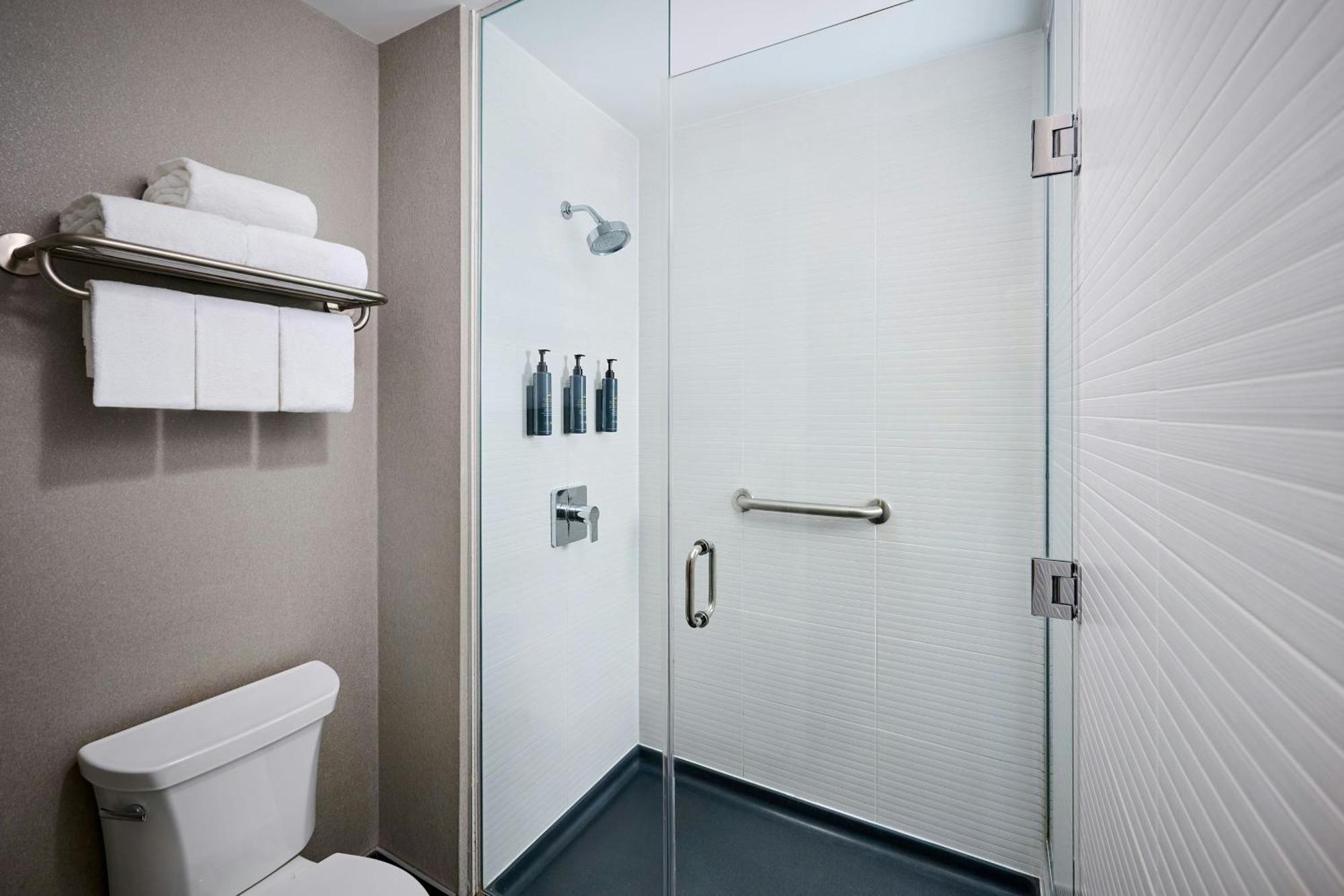 Aloft Vaughan Mills Bagian luar foto