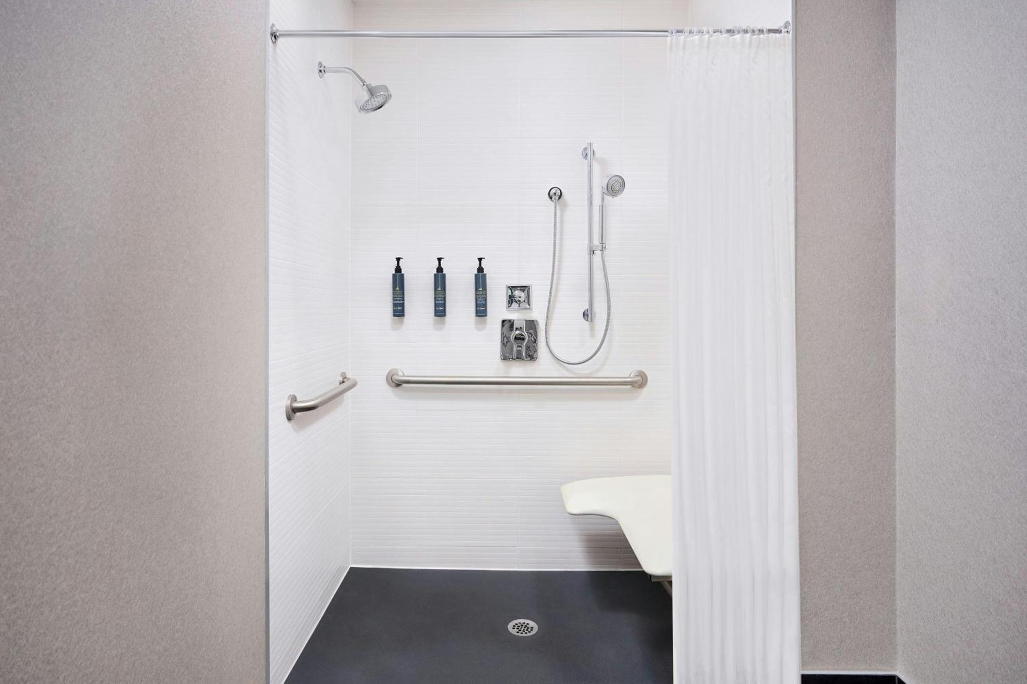 Aloft Vaughan Mills Bagian luar foto