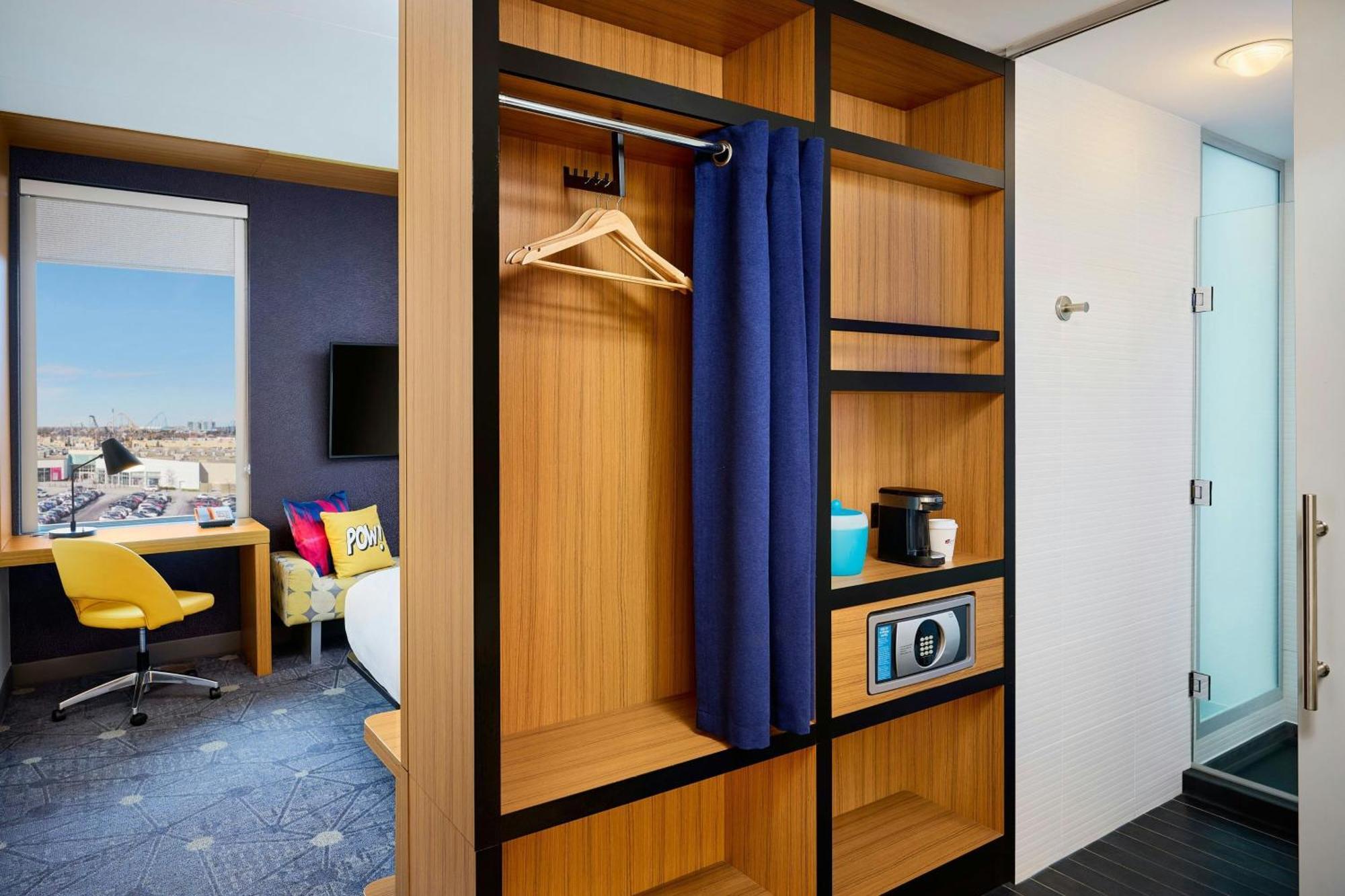 Aloft Vaughan Mills Bagian luar foto