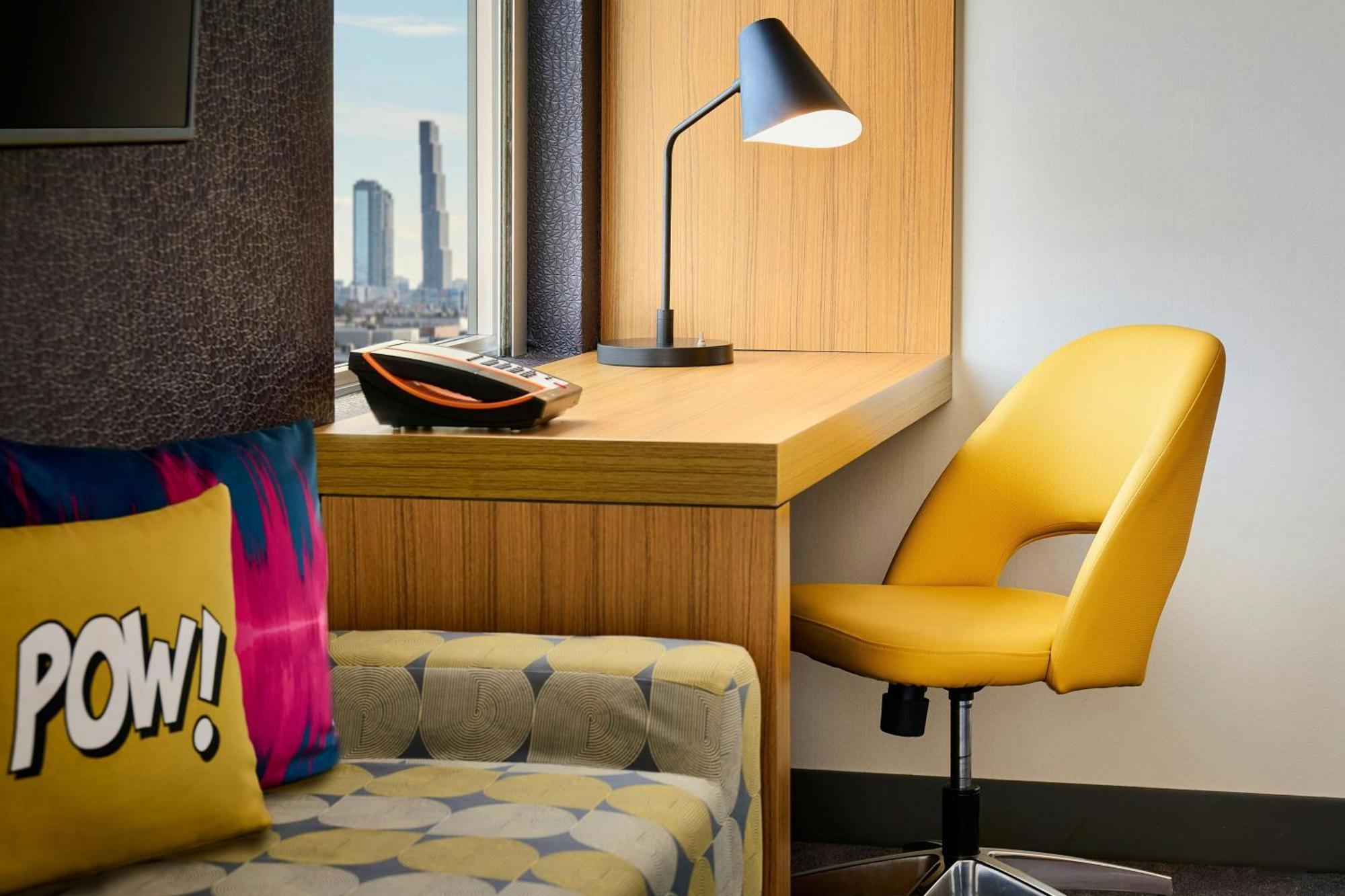 Aloft Vaughan Mills Bagian luar foto