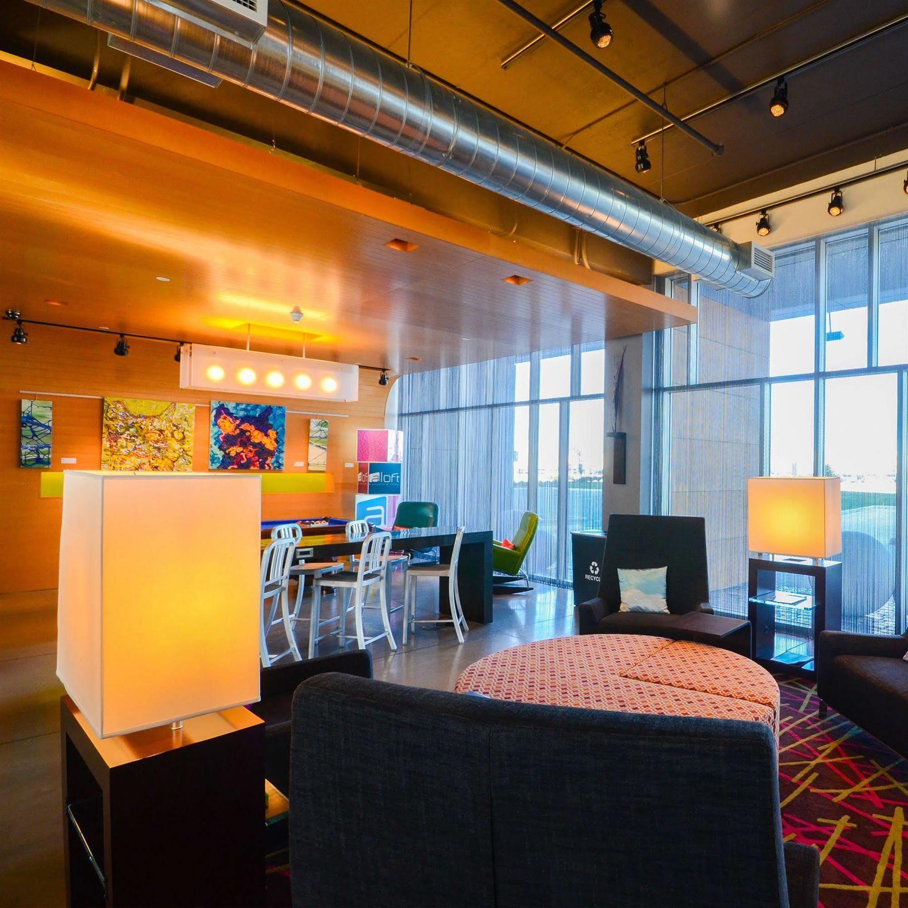 Aloft Vaughan Mills Bagian luar foto